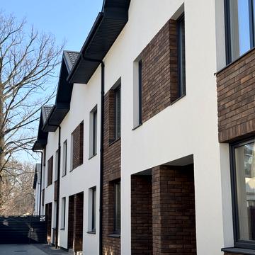 Ніжинська вул., 3