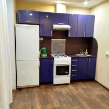 Старокозацька вул. (Комсомольська), 74а