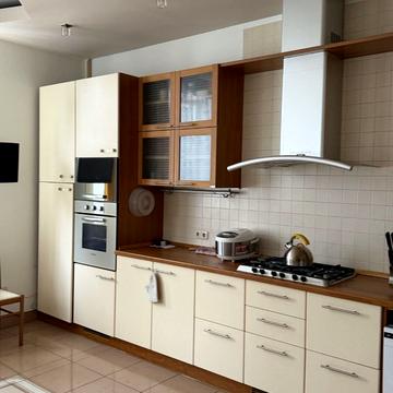 Іллі Мечникова вул., 18