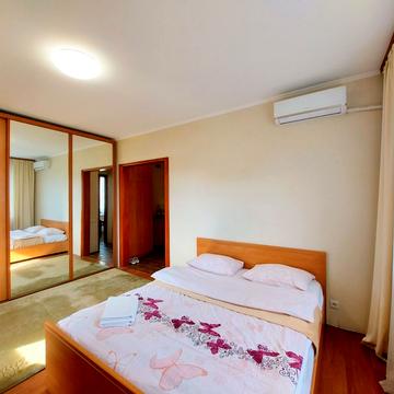 Оболонський просп., 11-А