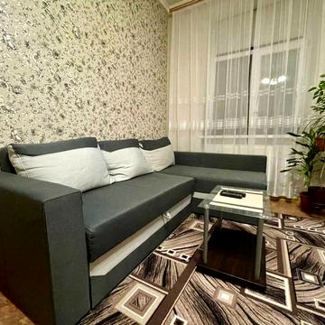 Сінна вул. (Добровольського), 20