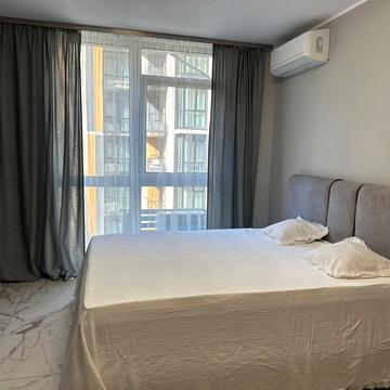 Предславинська вул., 42