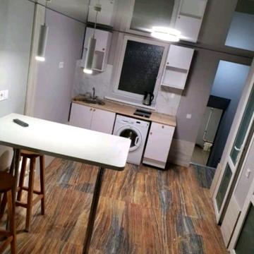 Софіївська вул., 10