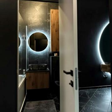 Івана Франка вул., 8