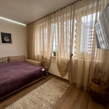 Варненська вул., 29