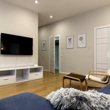 Василя Тютюнника вул. (Анрі Барбюса), 53