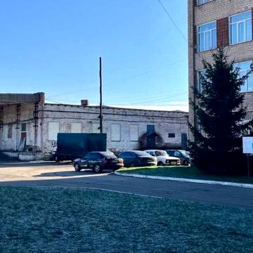 Квітнева вул., 17