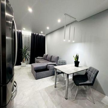 Ясна вул., 12