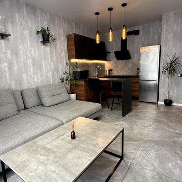 Академіка Філатова вул., (Будинок 5)