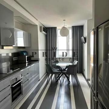 Княжий Затон вул., 21