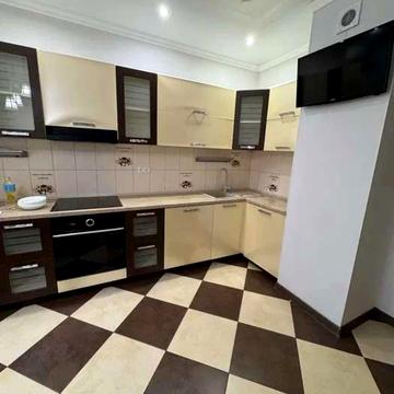 Райдужний масив вул., 8/1