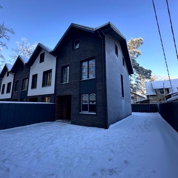 Київська вул.