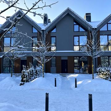 Києво-Мироцька вул.