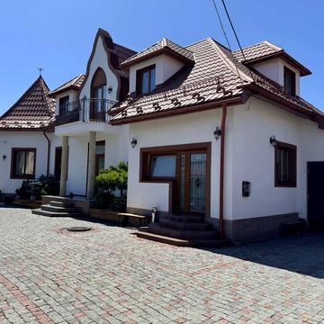 Андрея Шептицького вул.