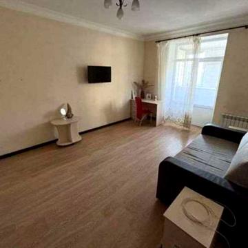 Михайла Бойчука вул. (Кіквідзе), 27