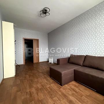 Вацлава Гавела бульв. (Івана Лепсе), 28