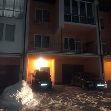 Курортна вул., 40