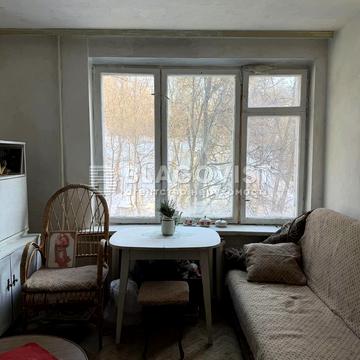 Ломаківська вул. (Мічуріна), 2