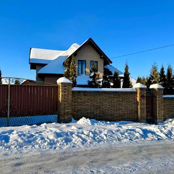 Луцька вул., 16