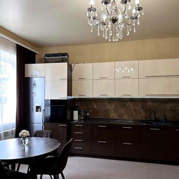 Балтійська вул.