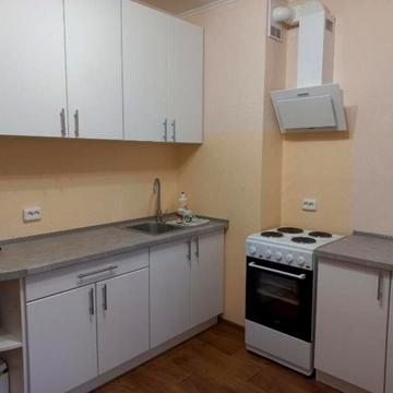 Миколи Вінграновського вул., 2