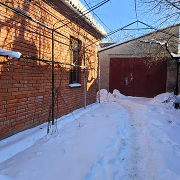 Гарна вул., 11