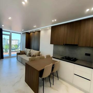 Юліана Пелеша вул., 3