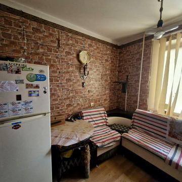 Сімї Глодан вул., 57