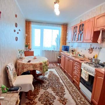 Хотинська вул., 9