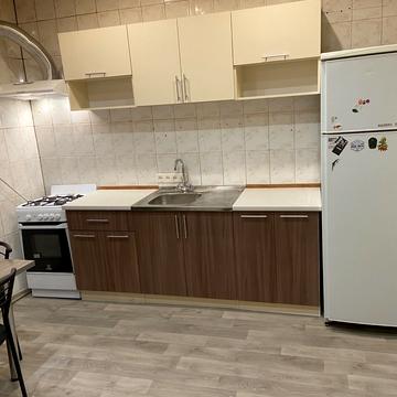 Вартових Неба вул. (Бородинська), 16