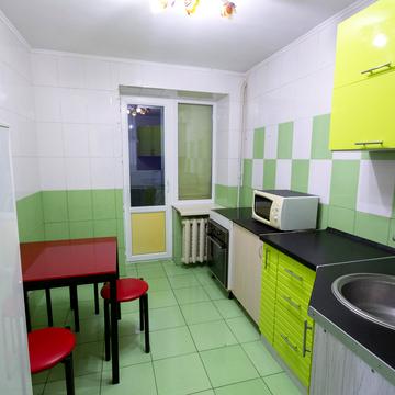 Академіка Корольова вул., 46