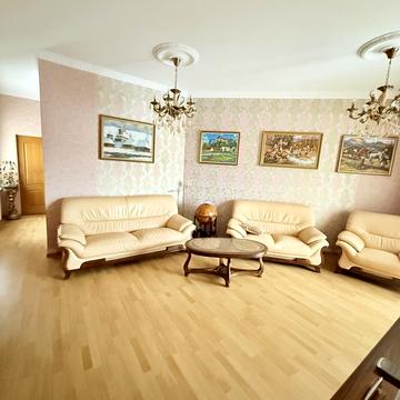 Анатолія Тегзи вул. (Воззєднання), 19