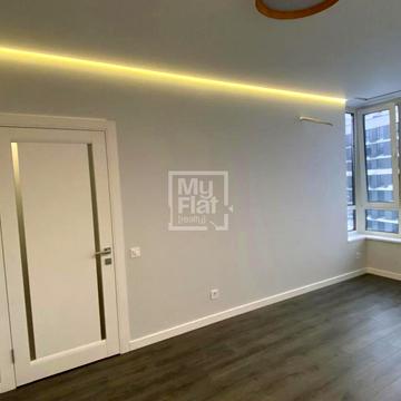 Всеволода Змієнка вул., 34/21