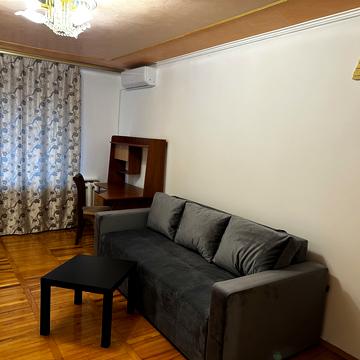 Володимира Івасюка просп. (Героїв Сталінграду), 14-Б