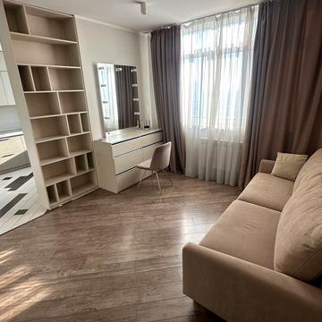 Миколи Бажана просп., 8-Б