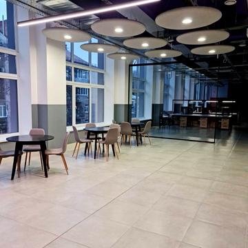 Барикадна вул., 7