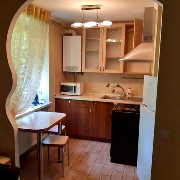 Січеславська Набережна вул., 10-А