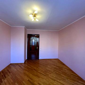 Генерала Григоренка вул., 69