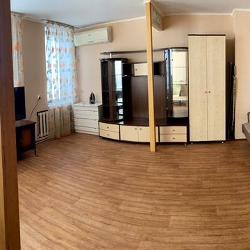 Вартових Неба вул. (Бородинська), 16