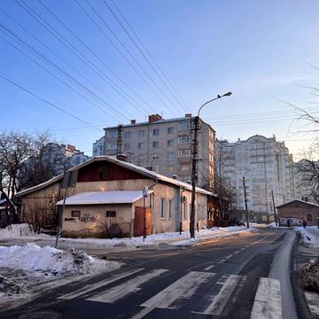 Шухевичів вул., 49