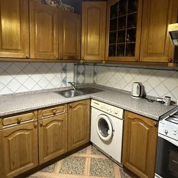 Академіка Шалімова вул. (Героїв Севастополя), 33