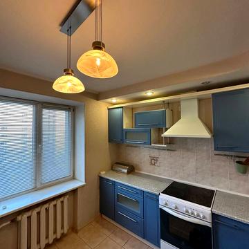 Політехнічна вул. (Воїнів-Інтернаціоналістів), 9а