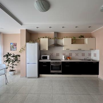 Андрія Аболмасова вул. (Панельна), 6