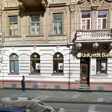 Івана Франка вул., 43