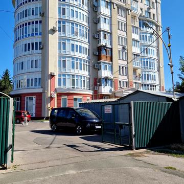 Фастівська вул., 2Б