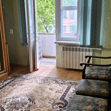 Євгена Танцюри вул. (Генерала Петрова), 4