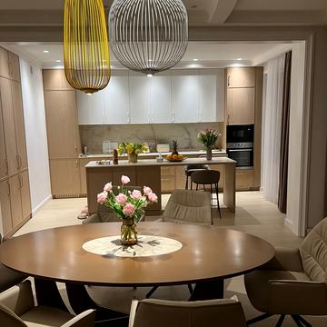 Івана Банка вул., 2