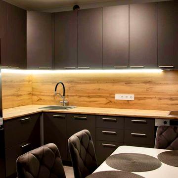 Івана Виговського вул. (Маршала Гречка), 42