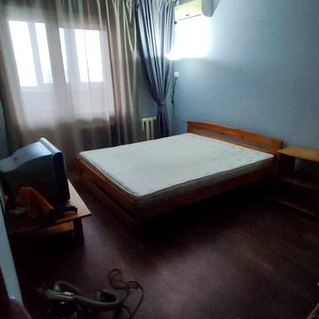 Драгоманова вул., 14