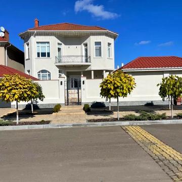 Фрегатный пер.